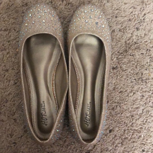 Hot Cakes Shoes Flats Poshmark